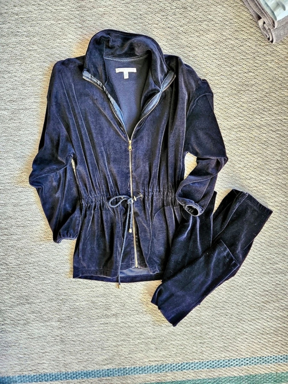 Victoria's Secret Black Velour Tracksuit Set Drawstring Waist Zip Jacket Pants S